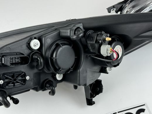 Оптика передняя, фары на Ford Kuga II (2013-...) тюнинг фото