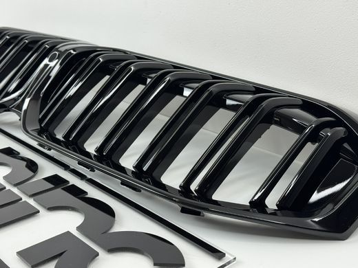 Решітка радіатора BMW G20 / G21 2022-2024 стиль M чорний глянець  тюнінг фото