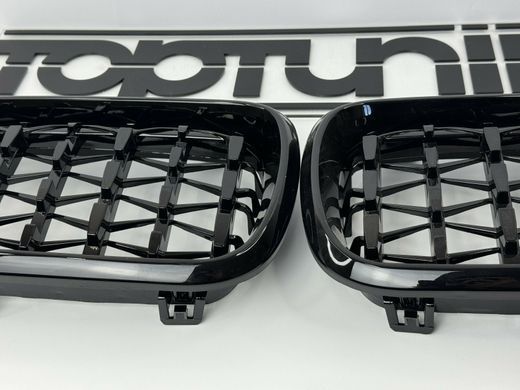 Решетка радиатора на BMW X5 F15 / X6 F16 стиль Diamond Black тюнинг фото