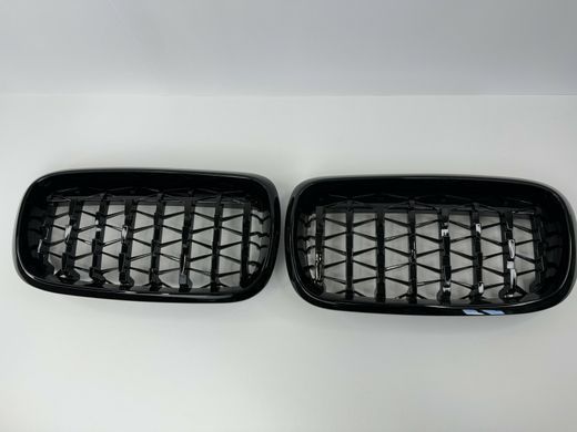 Решетка радиатора на BMW X5 F15 / X6 F16 стиль Diamond Black тюнинг фото