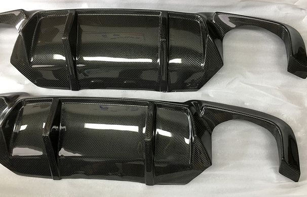 Накладка заднего бампера БМВ 5 F10 в стиле М-Performance карбон (сдвоен. выхлоп с 2-х сторон) тюнинг фото