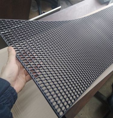 Пластикова сітка для тюнінгу універсальна 120 х 40 см тюнінг фото