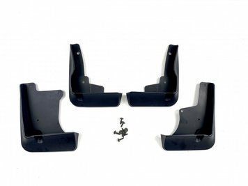 Бризковики Toyota Camry 70 USA SE / XSE тюнінг фото