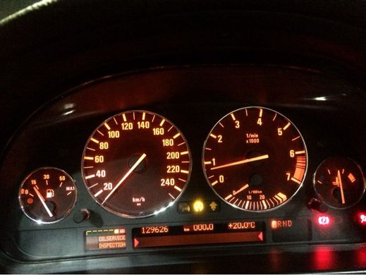 Кольца в щиток приборов BMW 3 серии E36 тюнинг фото