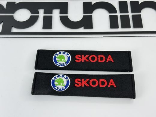 Накладки (чохли) для ременя безпеки Skoda тюнінг фото
