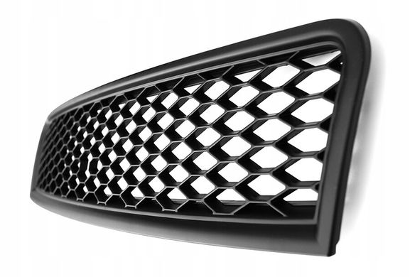 Решітка радіатора AUDI A4 B6 в стилі RS матово - чорна тюнінг фото