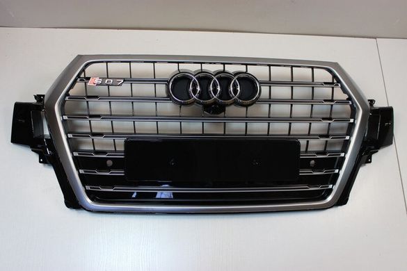 Решітка радіатора Audi Q7 стиль SQ7, хром + чорні вставки (2015-...) тюнінг фото