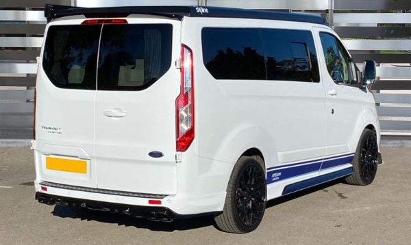 Спойлер на Ford Transit розпашонка ABS-пластик (2012-...) тюнінг фото