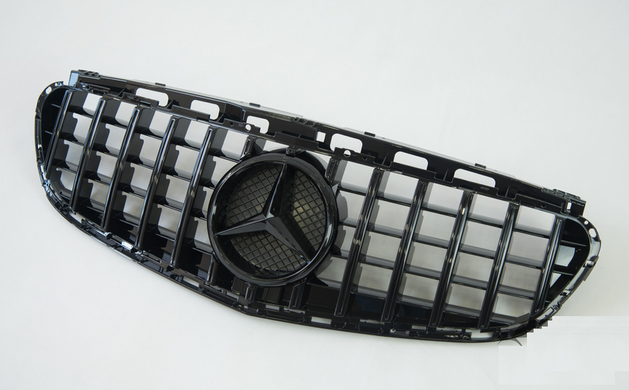 Решетка радиатора на MERCEDES W212 в стиле GT (14-16 г.в.) тюнинг фото