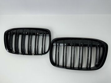 Решетка радиатора BMW X1 F48 М-стиль черная глянцевая (15-19 г.в.) тюнинг фото