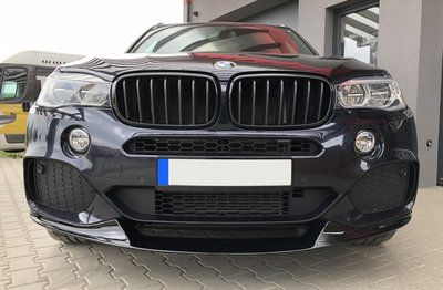 Накладка переднего бампера BMW X5 F15 М-пакет (черный глянцевый ABS-пластик) тюнинг фото