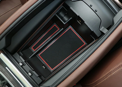 Коробка органайзер центральной консоли BMW X5 G05 тюнинг фото