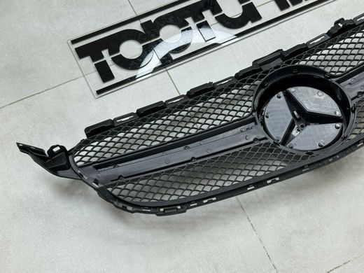 Решітка радіатора Mercedes W205 чорний глянець (14-18 р.в.) тюнінг фото