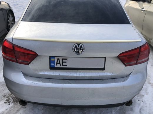 Спойлер багажника VW Passat B7 ABS-пластик (американка) тюнінг фото