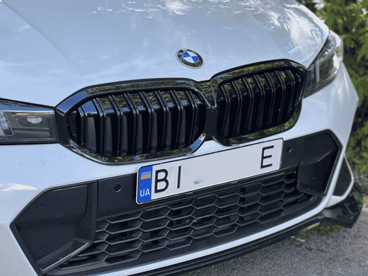 Решетка радиатора BMW G20 Full Black (2022- г.в.) тюнинг фото