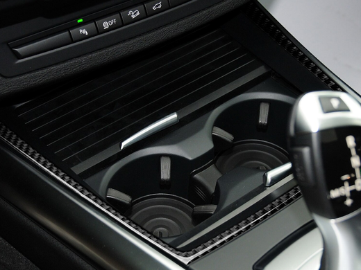 Накладка підстаканника BMW X5 E70 / X6 E71 карбон тюнінг фото